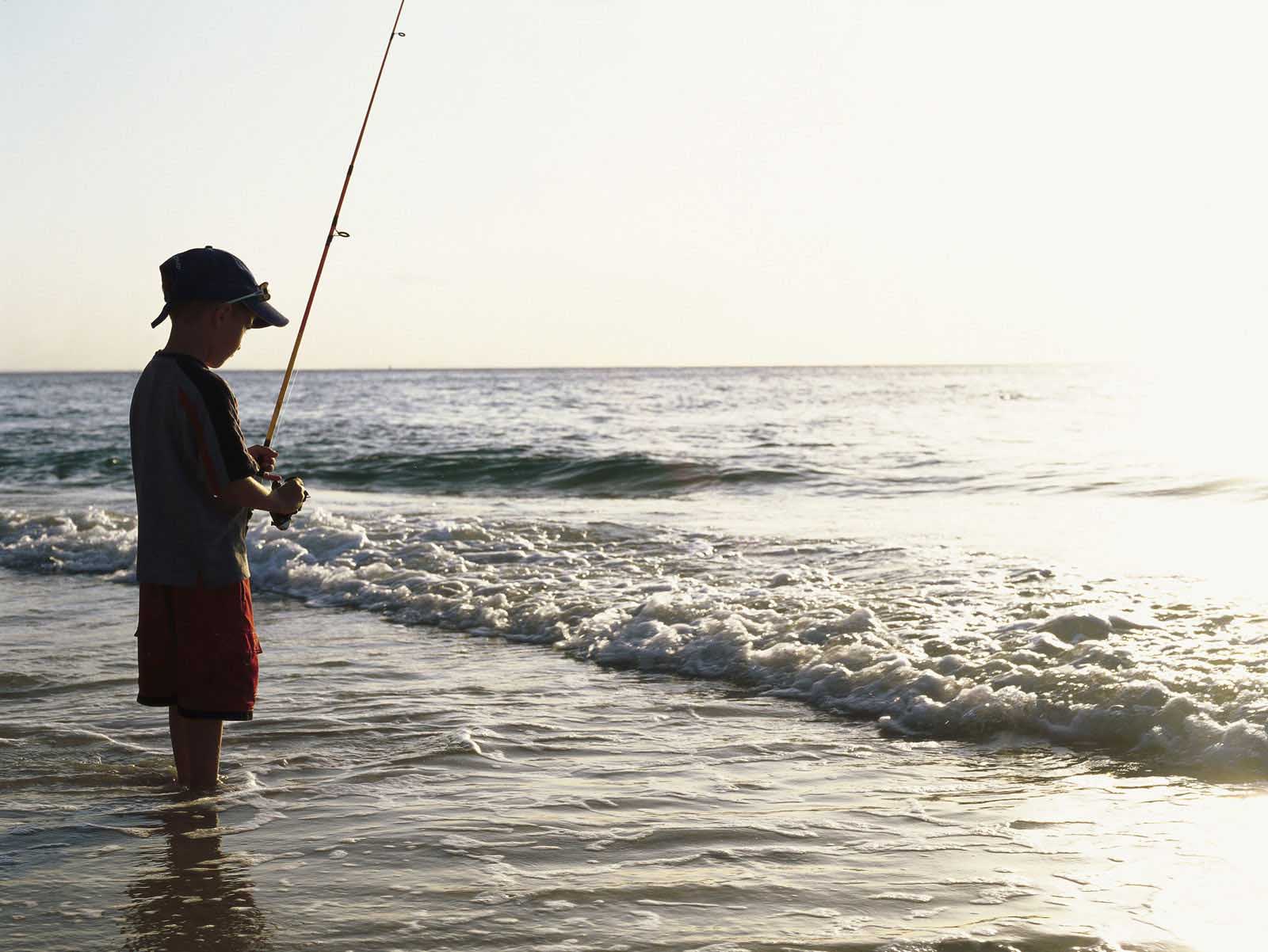 Fishing from Adder Rock Beach | Hassle free camping on North Stradbroke Island